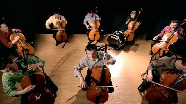 【動画】ノリノリのバッハ無伴奏チェロ組曲…？ 結構癒されます。
